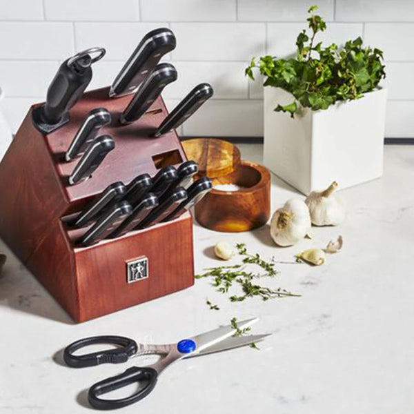 Henckels 1014043 Classic Precision 16-Piece Knife Block Set